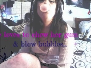 bubblegum, blowingbubbles, headphones, sexy