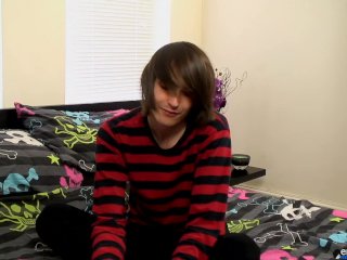 Mikey Red Enjoys Some Solo Time With His Dick