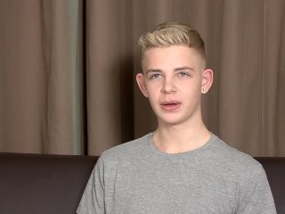 Alex Silvers gets sticky cum on himself