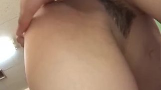 Анна Ватасе, милашка с маленькими сиськами, накачанная в серьезных режимах