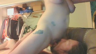 horns makes out with my pussy