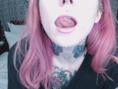 pink haired girl holds mouth wide open for you ;)