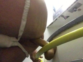 DILDO PLAY / w Desplazamiento