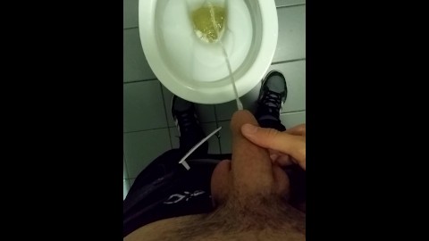 Straight male teen pee/piss in public restroom/toilet/WC