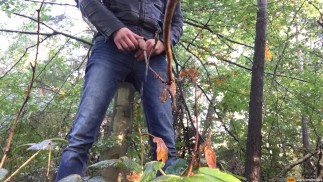 Вам нравится смотреть, как писают парни?