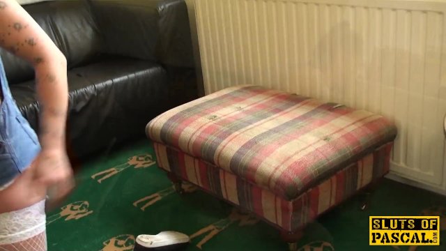 Watch Bondage Video:Tattooed british submissive assfucked deeply