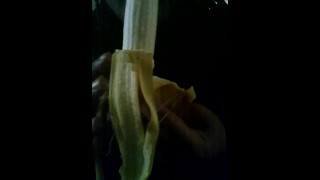 Banana garganta profunda