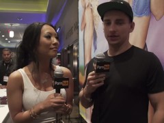 AVN 2016 Asa Akira and Jessy Jones Interviews - Screenshot 2 of 16 - Japanese
