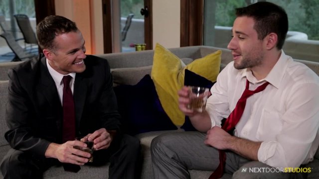 NextDoorBuddies Cutie Dylan Knight Bottoms and Blows