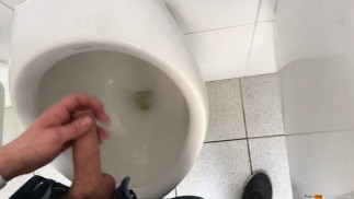 Мальчикам так повезло - у них каждый день такой возбужденный вид