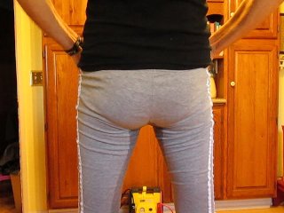 Pissing myself followed by a big_cum shot......