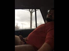 Man Jerking Off In Back Of Uber While Waiting