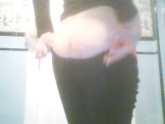 Fat Booty Trans-Girl's New Yoga Pants Are Hard To Get On