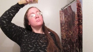 Diario dei capelli: pettinare i capelli lunghi ricci biondo fragola - Settimana 3 (ASMR)