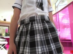 Jaye Summers Masturbates and Sucks a big cock