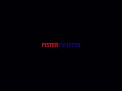FisterTwister - Francesca DiCaprio and Foxie - Screenshot 1 of 16 - Fistertwister