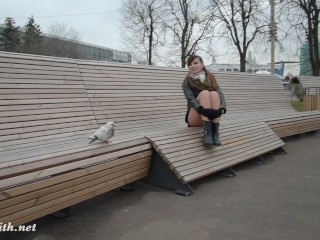 Jeny Smith seamless pantyhose public upskirt