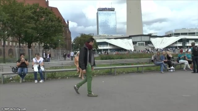 Blonde Teen Paris Naked on Public Streets
