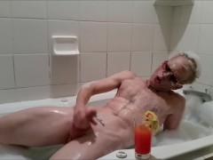 Bubble Bath Time!! - Screenshot 14 of 16 - Bathtub Sex