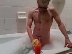 Bubble Bath Time!! - Screenshot 3 of 16 - Bathtub