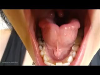 Pretty Woman with Lovely Cupped Cleft Tongue-Pt. 1