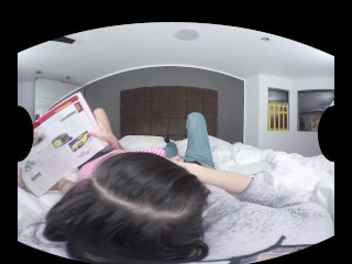Brenna Sparks And Her Entertaining VR Porn
