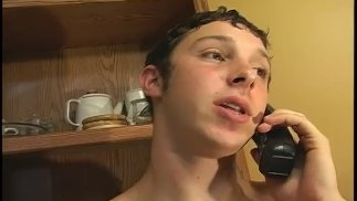 托比·罗斯（Toby Ross）介绍直男，同性恋男孩