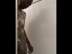 ShowerBation BBC - Screenshot 11 of 16 - Bbc