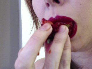 Redhead Eating Fruit_Seductively Dripping on Tits_and Bush