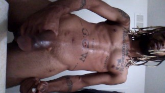 Поглаживаю перед душем (OnlyFans/NickSteeleDick)