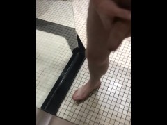 Hotel Bathroom - Screenshot 11 of 16 - Wank