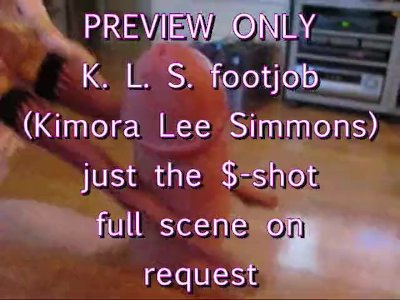 PREVIEW: KLS in pink FOOTJOB