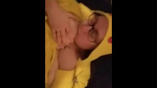 Pikachu sacanagem se acostuma