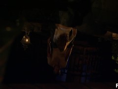 slippers - Scene 5 7/16