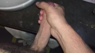 大鸡巴德国小伙子在迪拜拍摄