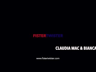 Fistertwister - Two Hot Blondes