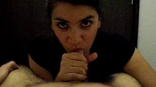Onze eerste porno video! Pijpbeurt & slikken (Van 2011)