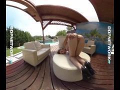DDFNetwork VR - Poolside VR Striptease with Alice