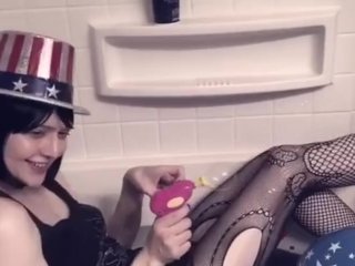 Tina Hart Wants to be Your in Town Lover