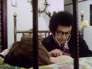 Classic Porn: Doctor gives her_twat amouth checkup