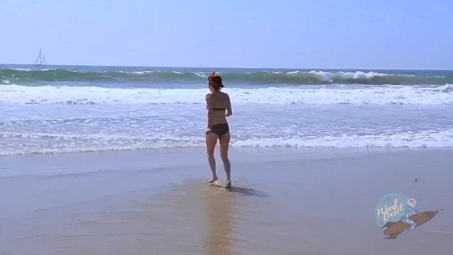 Naked In Public: Beach Balls ▶