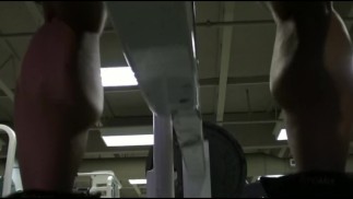 Сумасшедшие огромные икры Тренировка в тренажерном зале с IFBB Pro FBB Latia del Riviero