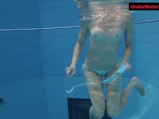 Preview 6 of Bouncing booty in a underwater show