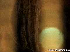 Exploring The Belly Dancer - Screenshot 5 of 16 - Milf