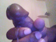 Quick Wank Before Bed - Screenshot 14 of 16 - Cumming