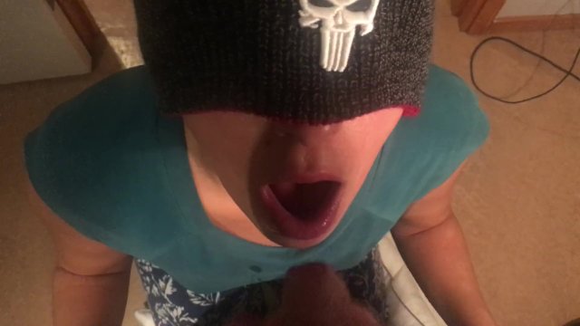 Swedish girl deepthroats and gags before swallowing