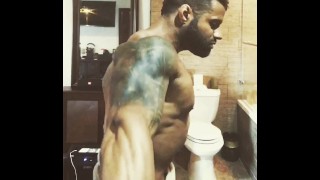 Sexy male stripper from new yor city haat hire today ig- heat718 big dick