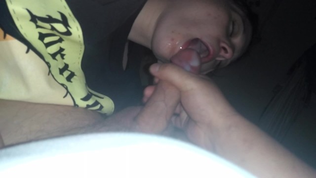 Cumshot in her Mouth to Finish me off