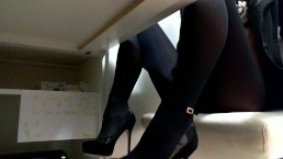 工作时手淫 :D ay 48：工作时角质