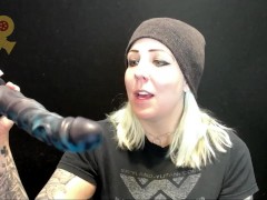 Rio Reviews: The Pleasure Works' Night's King (heat activated color)